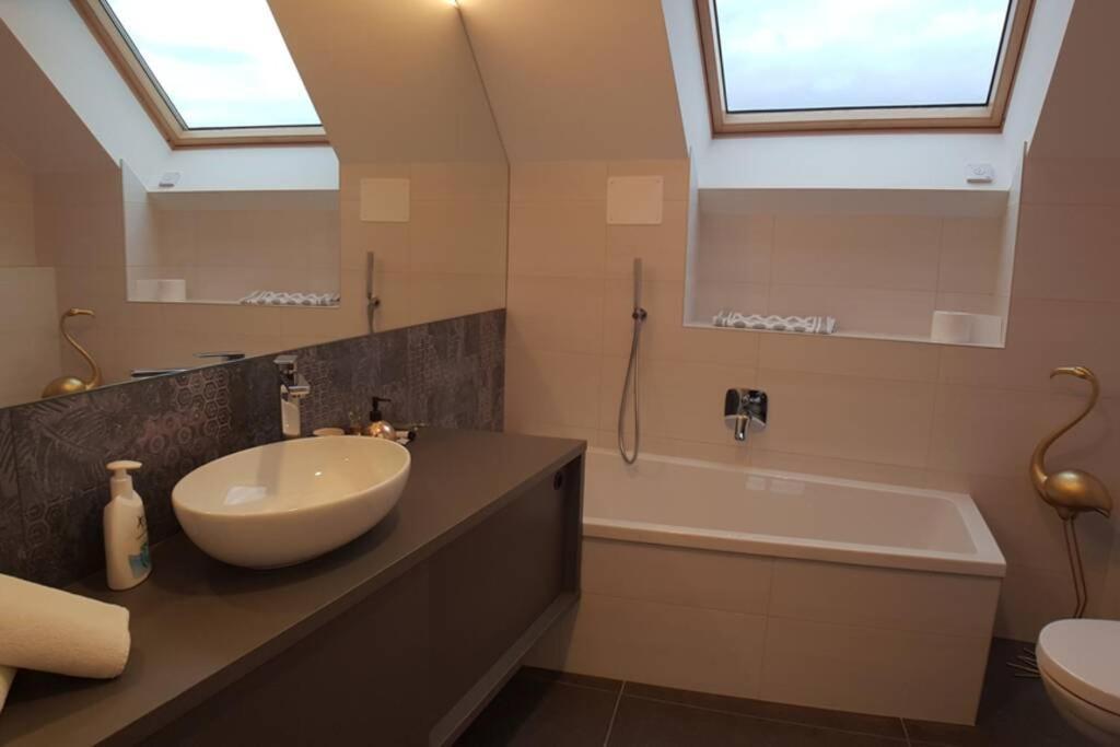 דירות Ora / Auer Gardenpark Loft מראה חיצוני תמונה